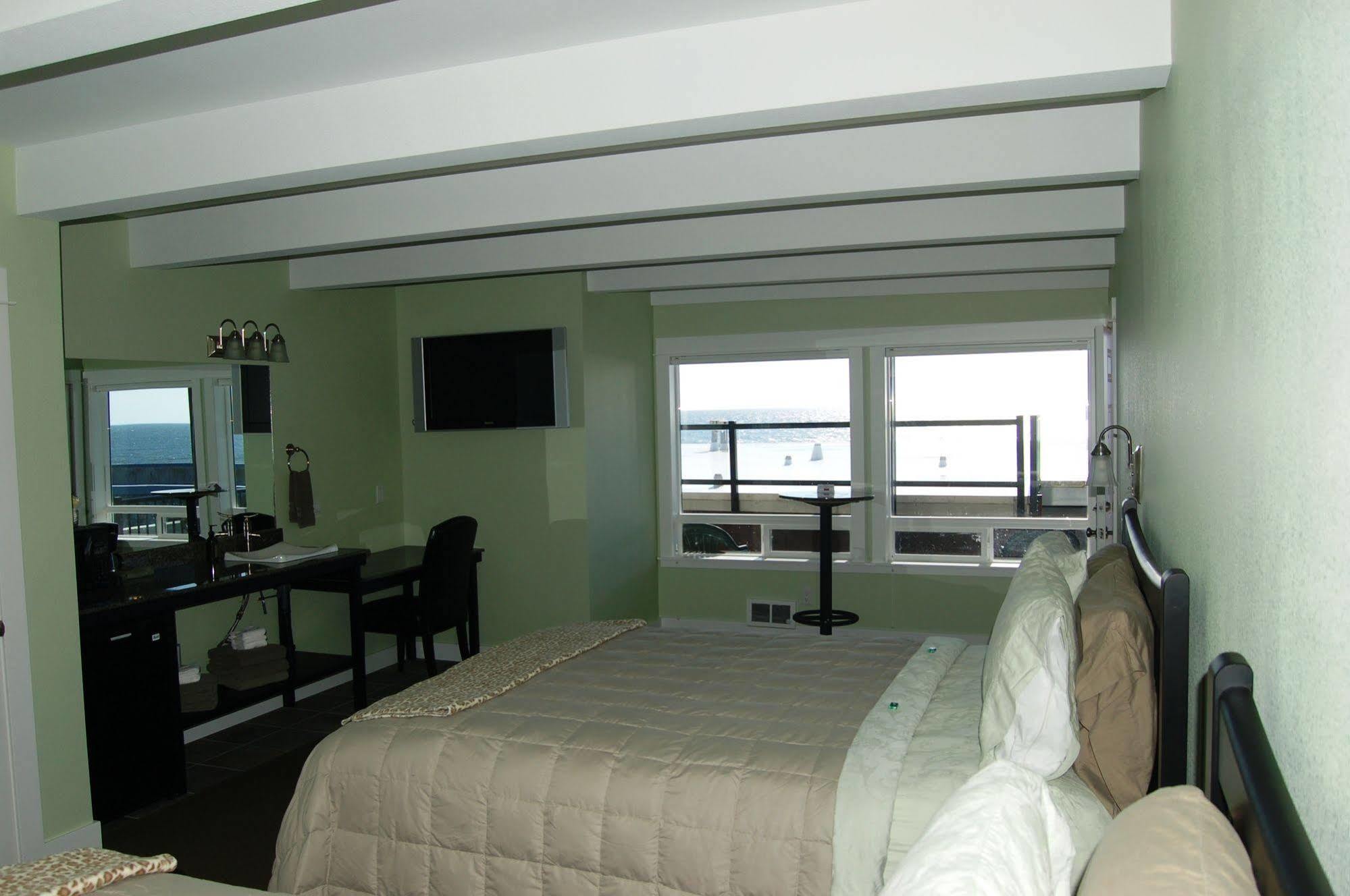 Beachfront Manor Hotel Lincoln City Dış mekan fotoğraf
